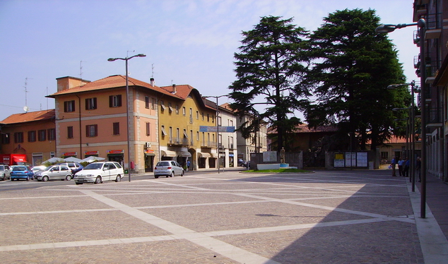 Piazza Cavour