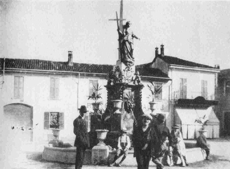 Piazza Cavour 1