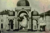 Piazza Cavour: porta trionfale per nuovo Parroco