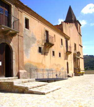 Chiesa-del-Carmine-e-Convento-dei-Carmelitani-3