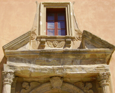 facciata-della-Chiesa-del-Carmine-particolare-6