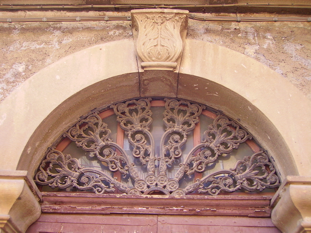 Palazzo Orioles Boscogrande: particolare del portale