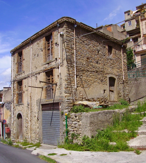 Scorcio nel quartiere Arabite 15