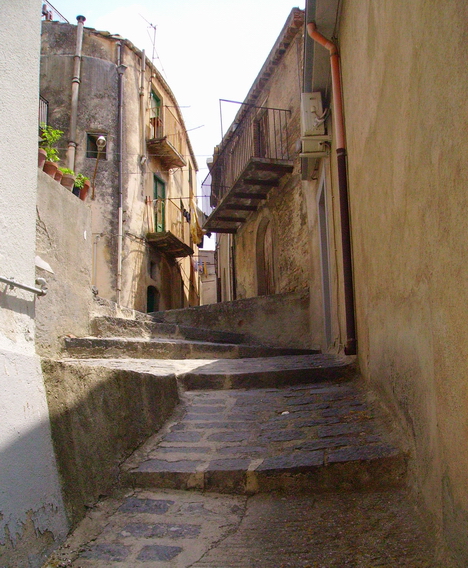 Scorcio nel quartiere Castello 2