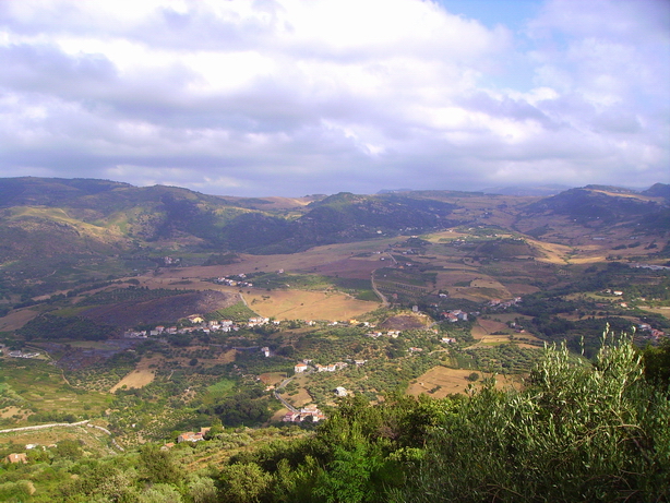 Panorama della valle del Timeto 28