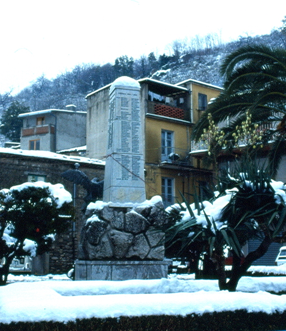 Monumento ai caduti 2