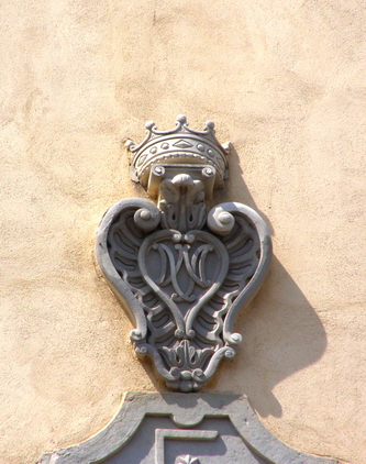 Chiesa di Santa Maria. Particolare della facciata 2